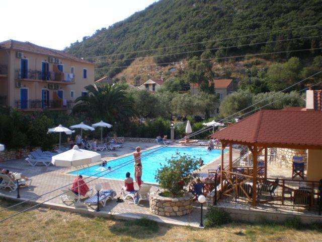 Hotel Nostos Frikes Exteriör bild