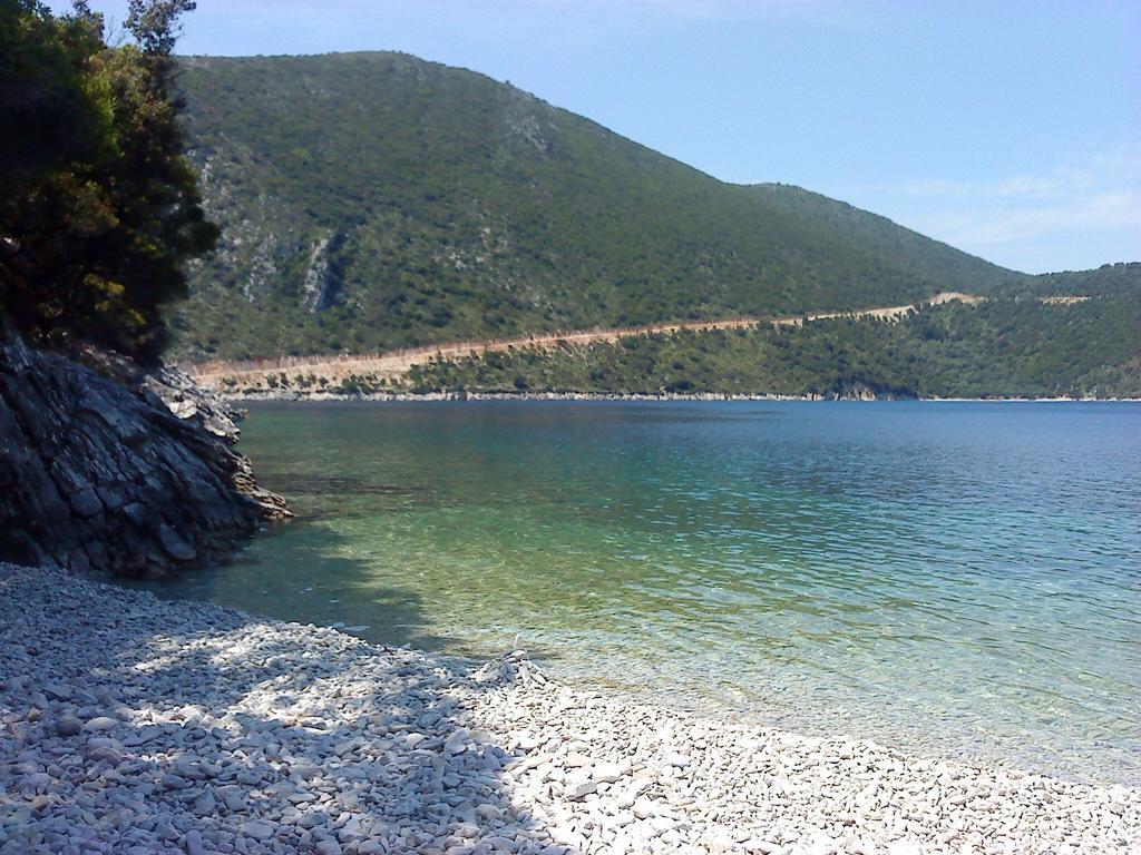 Hotel Nostos Frikes Exteriör bild