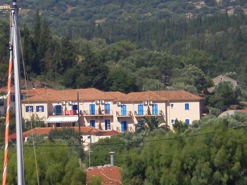 Hotel Nostos Frikes Exteriör bild