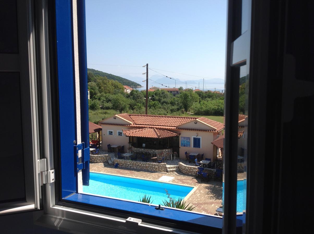 Hotel Nostos Frikes Exteriör bild
